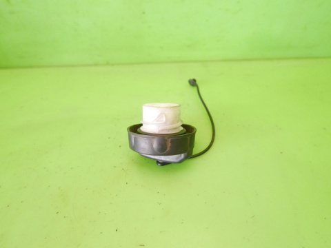 Korek wlewu paliwa FIAT FREEMONT I 2.0 D MJET diesel 11-15