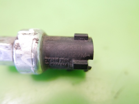 Czujnik ciśnienia klimatyzacji 2CP55-1 FIAT FREEMONT I 2.0 D MJET 11-15