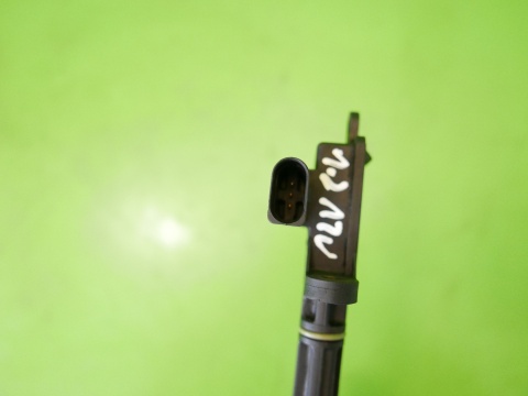 Czujnik poziomu oleju 00813401 045907660D VW POLO 6R V 1.2 12V 5D HB 09-14
