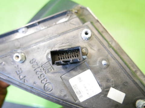 Lusterko elektryczne prawe Z157 5pin EUROPA 24436147 OPEL VECTRA C FL 05-08