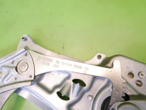 Mechanizm podnośnik szyby przód prawy 9178986RH OPEL VECTRA C FL SEDAN 05-08