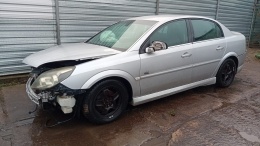 Listwa zgarniająca tył lewa OPEL VECTRA C FL SEDAN 1.8 16V 05-08