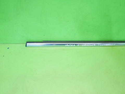 Listwa zgarniająca tył lewa OPEL VECTRA C FL SEDAN 1.8 16V 05-08