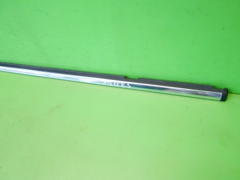 Listwa zgarniająca tył lewa OPEL VECTRA C FL SEDAN 1.8 16V 05-08