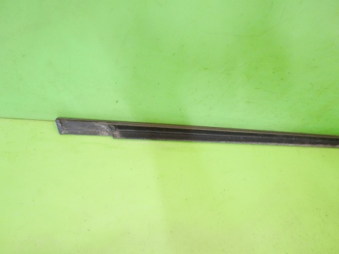 Listwa zgarniająca tył lewa OPEL VECTRA C FL SEDAN 1.8 16V 05-08