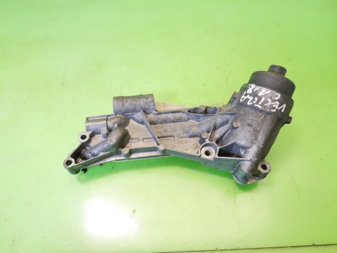 Obudowa podstawa filtra oleju 55355603 OPEL VECTRA C FL 1.8 16V 05-08