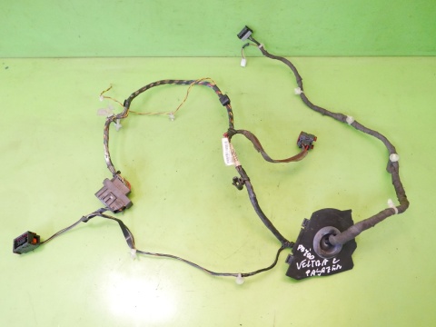 Instalacja wiązka drzwi przód prawa 13195859 OPEL VECTRA C FL 1.8 16V SEDAN 05-08