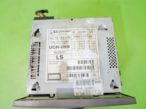 Radio CD30MP3 13188479 + wyświetlacz 13178765 OPEL VECTRA C FL 05-08