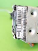Centralny zamek lewy przód P04589913AD 4pin FIAT FREEMONT I 11-15
