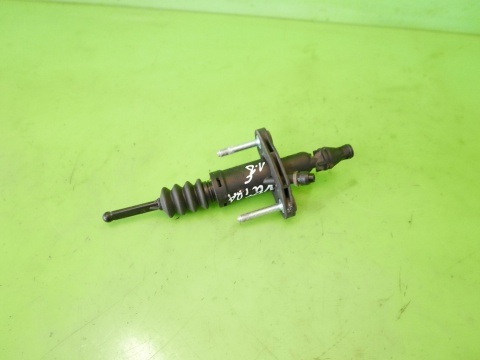Wysprzęglik pompka sprzęgła 24412670 OPEL VECTRA C FL 1.8 16V Z18XER 05-08