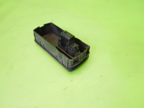 Przełącznik szyby tył lewy 09185959 OPEL VECTRA C FL 1.8 16V SEDAN 05-08