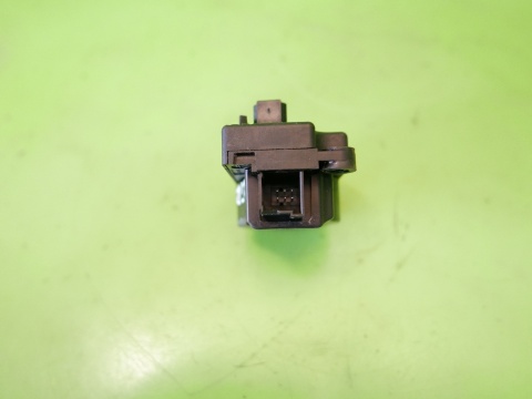 Silniczek nawiewu nagrzewnicy VALEO 09180200 OPEL VECTRA C FL 1.8 16V SEDAN 05-08