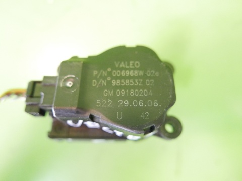 Silniczek nawiewu nagrzewnicy VALEO 09180204 OPEL VECTRA C FL 1.8 16V SEDAN 05-08