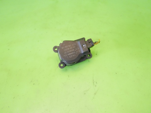 Silniczek nawiewu nagrzewnicy VALEO 09180204 OPEL VECTRA C FL 1.8 16V SEDAN 05-08