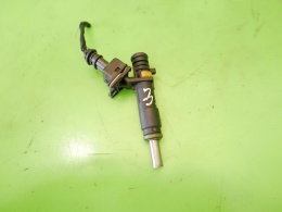 Wtryskiwacz wtrysk paliwa 55353806 OPEL VECTRA C FL 1.8 16V Z18XER 05-08
