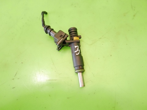 Wtryskiwacz wtrysk paliwa 55353806 OPEL VECTRA C FL 1.8 16V Z18XER 05-08