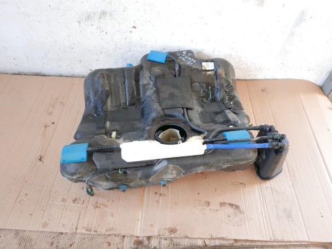 Zbiornik paliwa bak benzyna OPEL VECTRA C FL 1.8 16V SEDAN 05-08