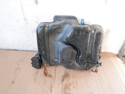 Zbiornik paliwa bak benzyna OPEL VECTRA C FL 1.8 16V SEDAN 05-08