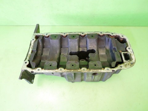 Miska misa olejowa oleju 55353306 OPEL VECTRA C FL 1.8 16V Z18XER 05-08