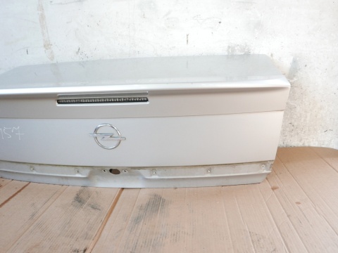 Klapa bagażnika tył spoiler lotka OPC Z157 OPEL VECTRA C FL SEDAN 05-08