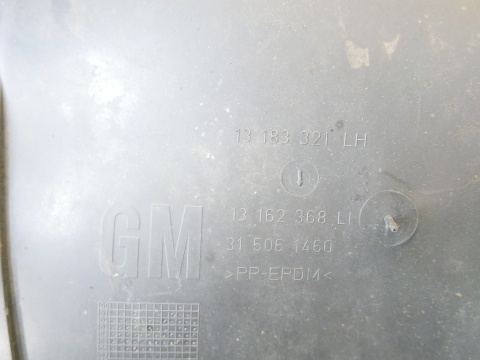 Nadkole tył tylne lewe 13162368 OPEL VECTRA C FL 1.8 16V SEDAN 05-08