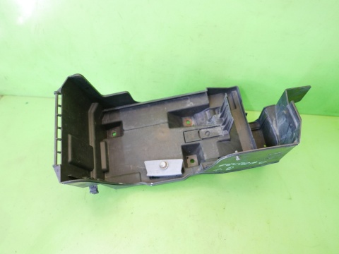 Podstawa obudowa akumulatora 09180777 OPEL VECTRA C FL 1.8 16V Z18XER 05-08
