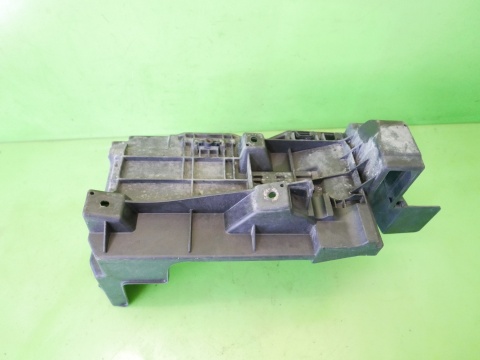 Podstawa obudowa akumulatora 09180777 OPEL VECTRA C FL 1.8 16V Z18XER 05-08