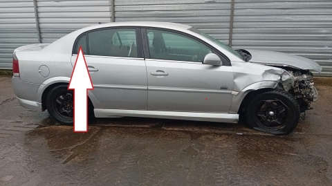 Szyba drzwi tylna tył prawa mała OPEL VECTRA C FL 1.8 16V SEDAN 05-08