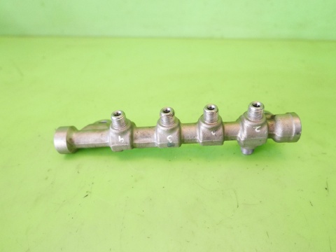 Listwa wtryskowa 55234039 0445214254 FIAT FREEMONT I 2.0 D MJET 11-15