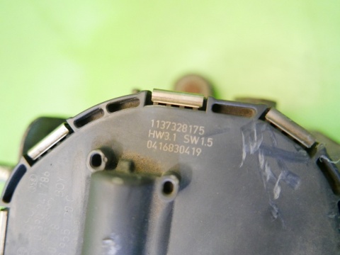Mechanizm silniczek wycieraczki przód prawy 0390241786 VW TOURAN I 1T 03-06