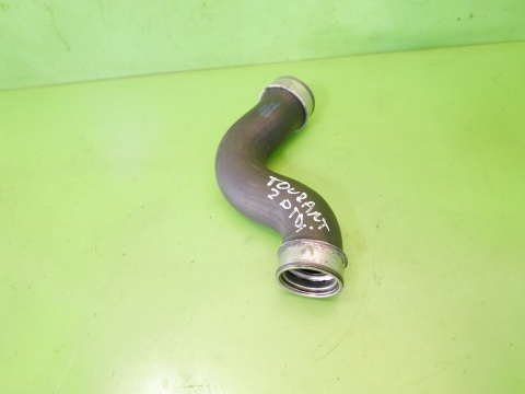 Rura wąż przewód powietrza turbiny 1K0145832E VW TOURAN I 1T 2.0 TDI 03-06