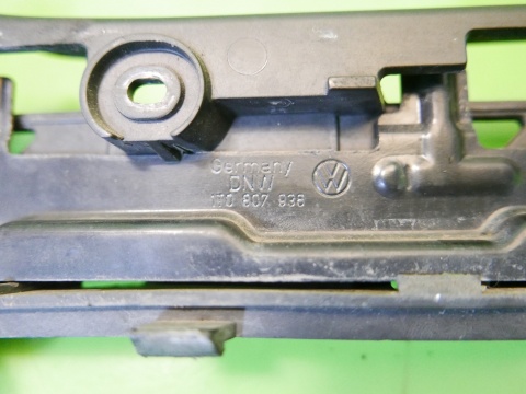 Mocowanie ślizg zderzaka przód prawy 1T0807936 1T0807050 VW TOURAN I 1T 03-