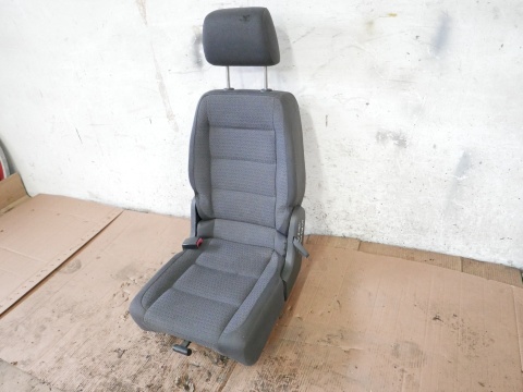Fotel tył tylny lewy VW TOURAN I 1T 2.0 TDI BKD 03-06