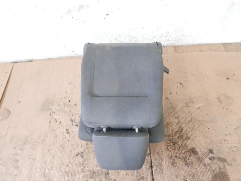 Fotel tył tylny lewy VW TOURAN I 1T 2.0 TDI BKD 03-06