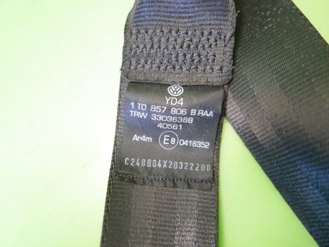 Pas bezpieczeństwa tył prawy 1T0857806B VW TOURAN I 1T 2.0 TDI BKD 03-06
