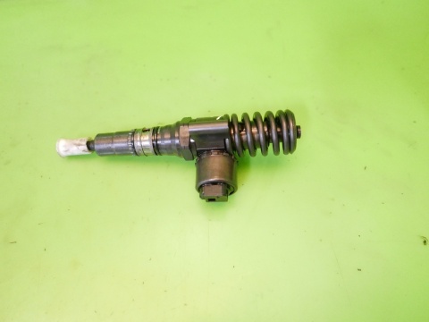 Pompowtryskiwacz pompowtrysk 0986441516 VW TOURAN I 1T 2.0 TDI BKD 03-06