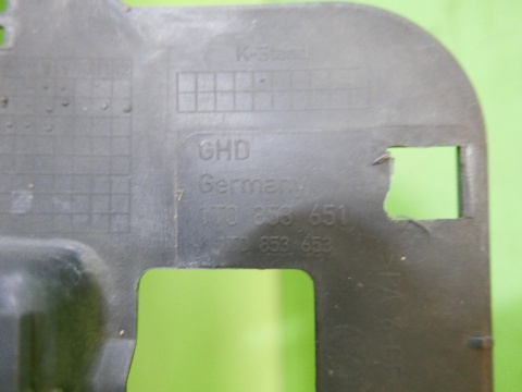 Grill atrapa chłodnicy 1T0853651 VW TOURAN I 1T 2.0 TDI 03-06