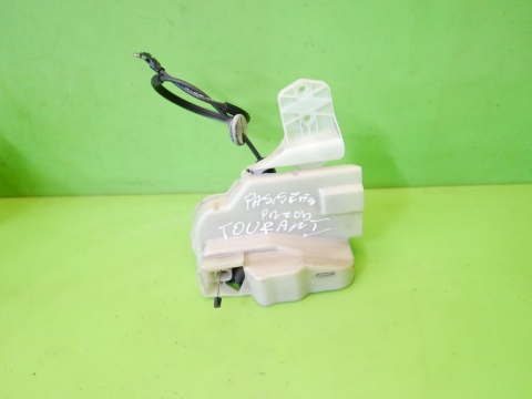 Zamek drzwi przód prawy 3D1837016 9 Pinów VW TOURAN I 1T 2.0 TDI BKD 03-06