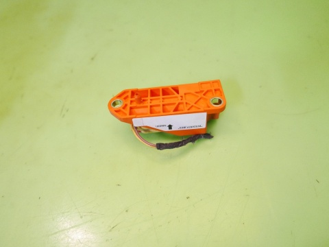 Czujnik uderzeniowy uderzenia przód lewy 1T0909606 VW TOURAN I 1T 2.0 TDI