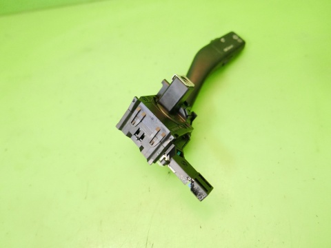 Przełącznik wycieraczek komputera MFA 1K0953519A VW TOURAN I 1T 03-06