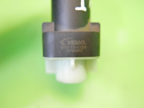 Czujnik świateł stop stopu VEMO V10-73-0158 VW TOURAN I 1T 2.0 TDI 03-06