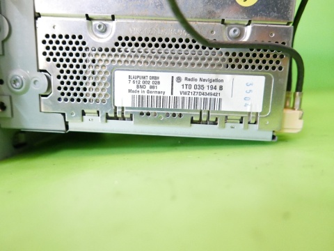Radio fabryczne Blaupunkt NAVI 1T0035194B VW TOURAN I 1T 2.0 TDI 03-06