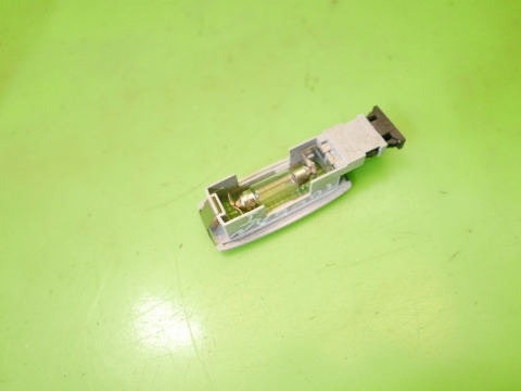 Lampka oświetlenia kabiny tył tylna 3B0947113 VW TOURAN I 1T 2.0 TDI 03-06
