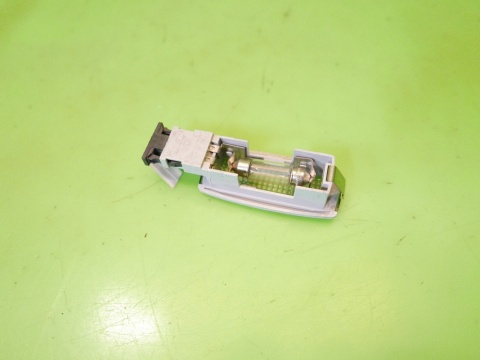 Lampka oświetlenia kabiny tył tylna 3B0947113 VW TOURAN I 1T 2.0 TDI 03-06