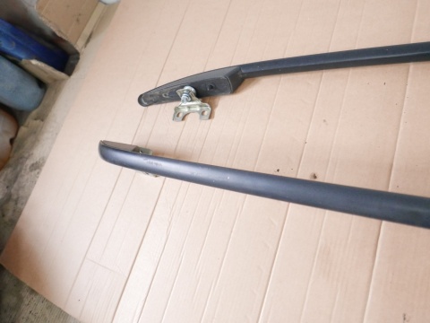 Relingi dachowe lewy + prawy VW TOURAN I 1T 2.0 TDI 03-06