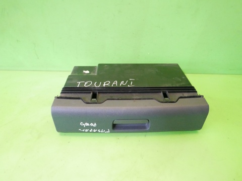 Schowek fotela prawy pasażera 1T0881580A VW TOURAN I 1T 2.0 TDI 03-06