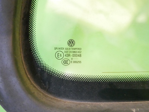 Szyba karoseryjna tył tylna prawa VW TOURAN I 1T 2.0 TDI 03-06