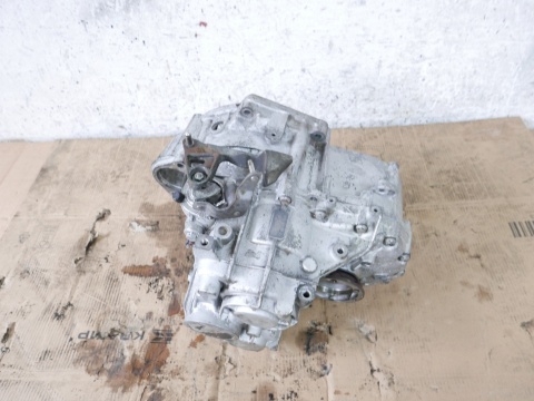 Skrzynia biegów manualna GNE 6 biegowa VW TOURAN I 1T 2.0 tdi 03-06