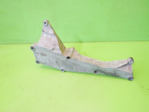 Mocowanie łapa silnika 03L131159 AUDI A6 C6 2.0 TDI 08-11