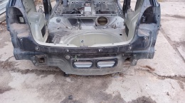 Pas tylny tył wanna LC9X VW POLO 6R V 5D HB 09-14